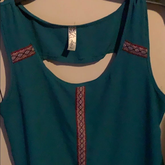 Shirt - Picture 2 of 2